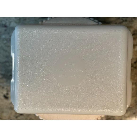 Proctor Silex Wheat Casserole Dish- 10.5" x 7.5" - Picture 4 of 4